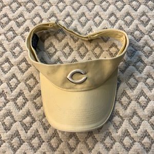 Cincinnati Reds yellow and white logo visor